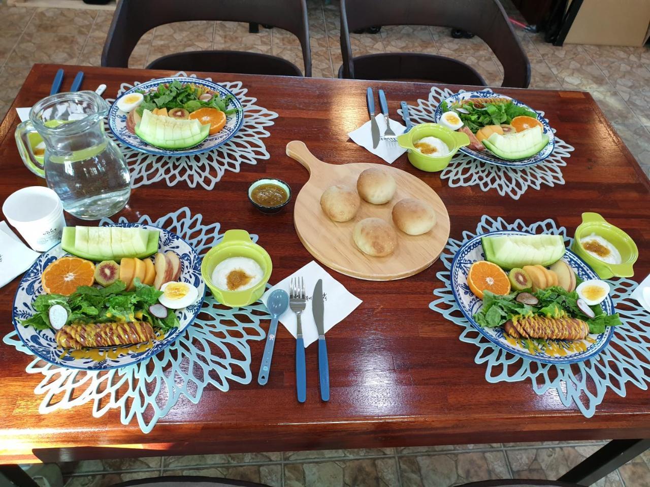 סאוגוויפו Wind Jeju Cafe & Pension מראה חיצוני תמונה